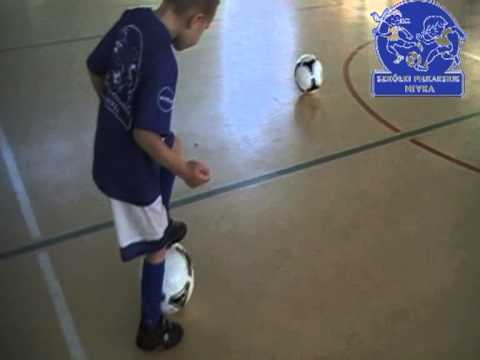 Zwód prosty z wypadem na zewnątrz KROK2 - EKS Kolektyw Radwanice - podstawy piłki nożnej