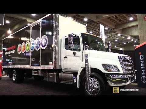 2017 Hino 338 Truck - Walkaround - 2017 Expocam Montreal