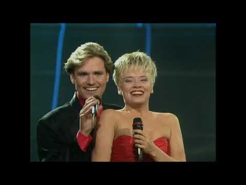 Eitt lag enn - Stjórnin - (HQ) Iceland 1990 - Eurovision songs with live orchestra