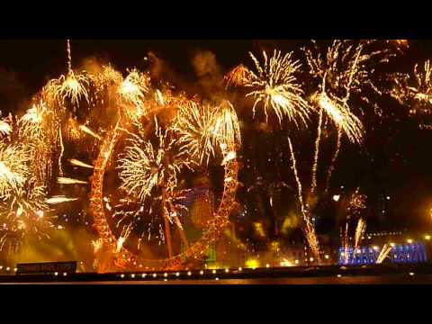 THE MOST OF BEAUTIFUL FIREWORKS EVER IN THE WORLD ( LONDON - 2014 )