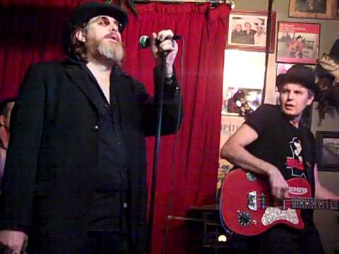 Charlie Terrell & The Murdered Johns - 300 Pounds of Joy (Howlin' Wolf) - Evangeline Cafe - Austin