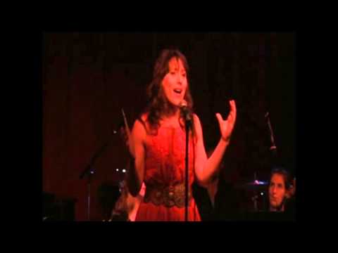 Farah Alvin - "Someone Like You" at The Pop Show