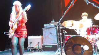 Hedvig Mollestad Trio - Berlin, 2014-11-01 (excerpt 2)