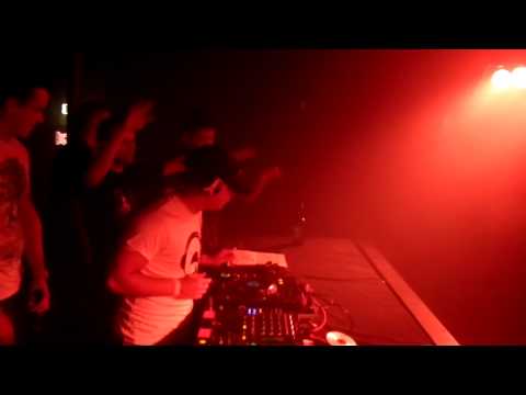 [1080p] Coarsection part2/3 @ MoH Revolt (21.10.2011)
