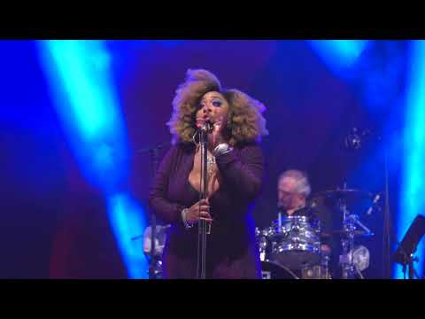 Annika Chambers & Paul DesLauriers Live at The Montreal International Jazz Festival 2022 Stand Up