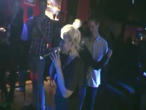 Karaoke: Dana Horníčková ve StaGe