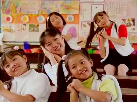 卓依婷 - 童年 (Childhood) MV