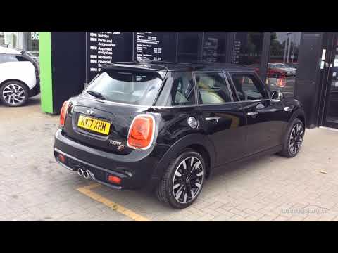 MINI HATCH COOPER SD BLACK 2017