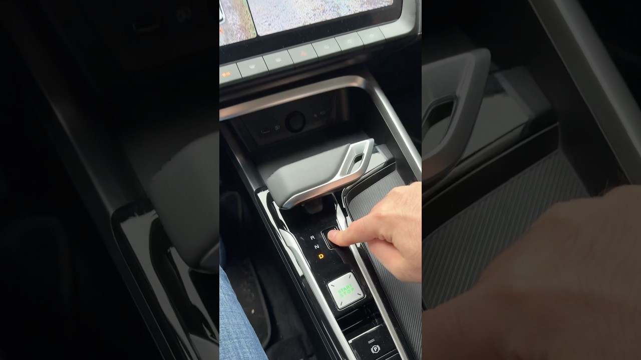 Unique GEAR SELECTOR of the 3-speed Hybrid transmisssion on MG ZS HEV model - do you like it?