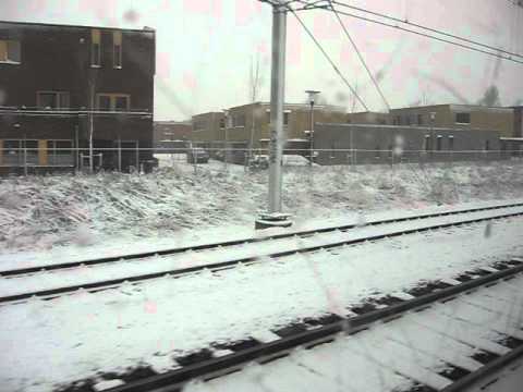 Nieuwegein in the snow from the sneltram