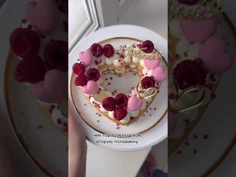 Рецепт в комментариях, больше уроков в инст @roselli.ekb #cake #cakedecorating  #торт #weddingcake