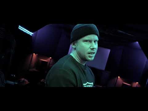 Kimi Hendrix - 64 Bars Of Revenge (Hypnotize freestyle)