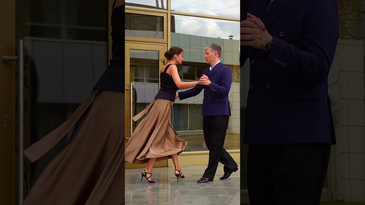 Street milonga