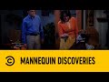 Mannequin Discoveries | Two And A Half Men | Comedy Central Africa