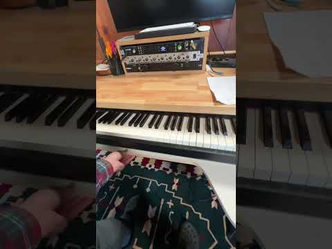 🎹 Studio Desk Keyboard installation