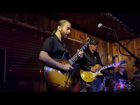 Paulie Cerra Band w/Jade MacRae - Take Me Down Quick - 10/13/19 Burbank, CA
