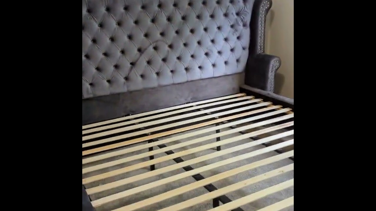 MS Q King Size Gray Tufted Velvet Platform Bed