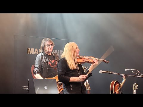 Maschine- Intim-Lieder für Generationen - Was bleibt  02.03.2023 Dresden