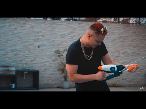Juanke Demenzy - De Arriba Para Abajo [ Vídeo Oficial ]