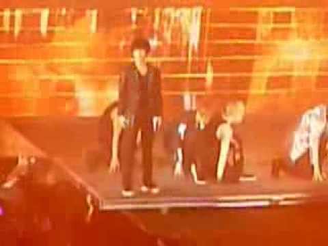 120406 Super Show 4 in Paris - Don't Don