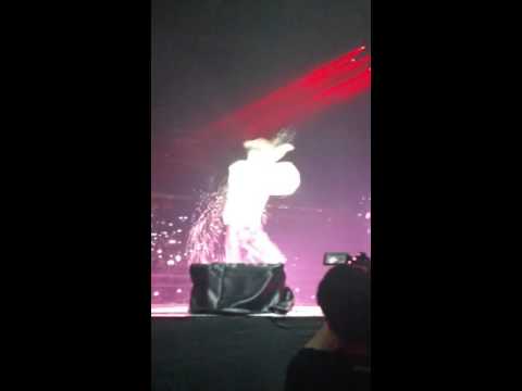 160110 KAI BABY DON'T CRY WATER DANCE