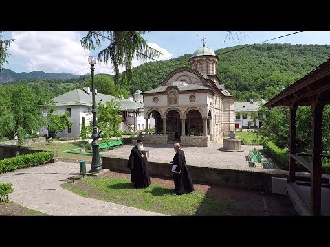 Mănăstirea Cozia, necropola lui Mircea cel Bătrân de pe malul Oltului (10 06 2018)