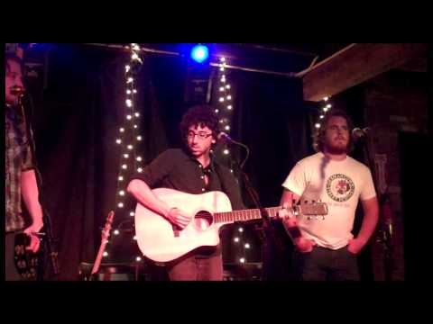 David Condos - Don't Look At Me Like That (live in Columbia, SC)