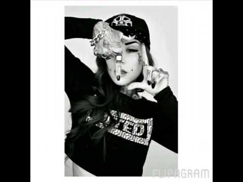 Hot Boy ft Reyes - Esa rachet 2015