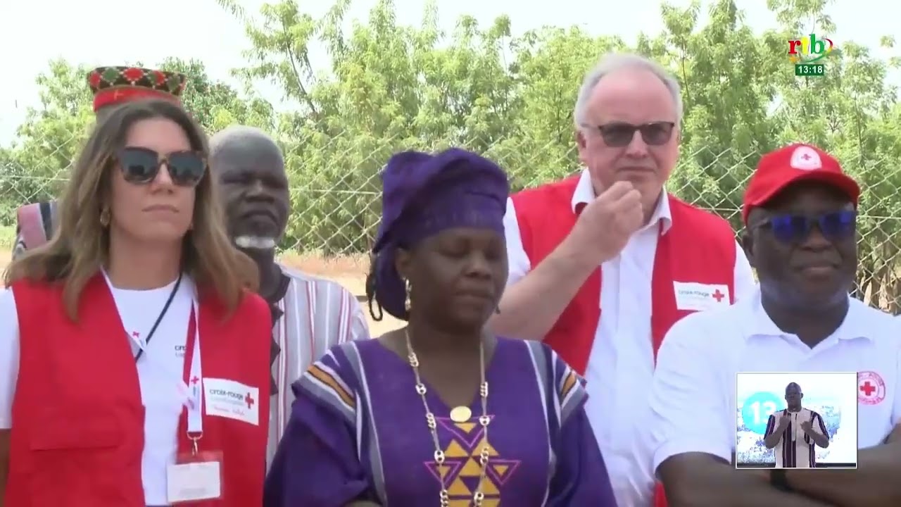 Accès à l’eau potable : la Croix Rouge Burkina offre des châteaux d’eau à Tanghin Dassouri