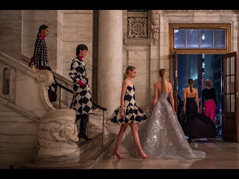 Oscar de la Renta Fall 2020 Runway Show