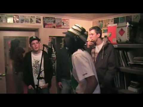 GENERAL LEVY Dubplate Medley for CONVICT SOUND - High Quality !!! [Video+Mp3].flv