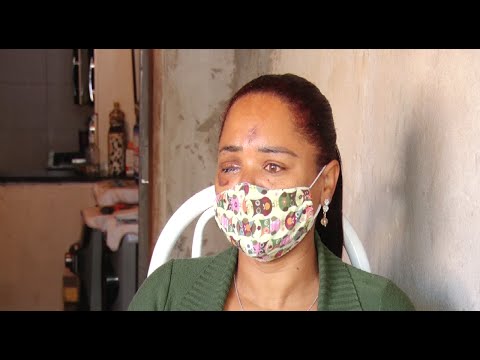Mulher pede indenização após ser baleada no olho