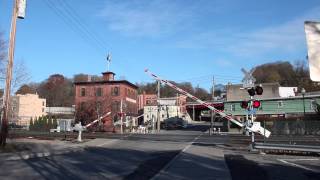 preview picture of video 'Hudson Ave Road Crossing Peekskill'