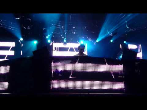 Tiesto Live @ Sheriff, Leon. 21 enero - Cicada - One Beat Away (Arno Cost Remix)