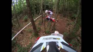 preview picture of video 'Enduro family Saint Paul part 3'
