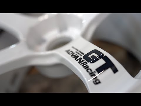 Yokohama 18\" Advan GT Feature // Nissan R34