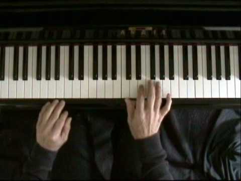 Learn blues piano lesson 4