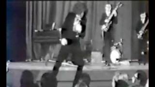 HECTOR. Il Faut Saisir Sa Chance.