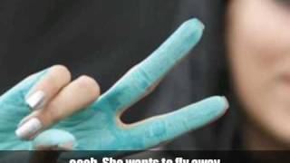 Arsi Nami - She Wants To Fly (Dedication to People of Iran -  For freedom)