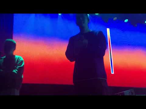 190120 AOMG in TORONTO 우원재 (Woo Won Jae) , Loco & GRAY - 시차 (We Are)