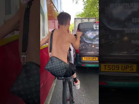 Quick Wheelie Break In Traffic!