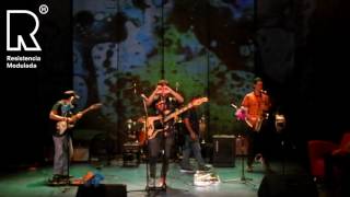 El Monstruo son los Otros I Influenzombie