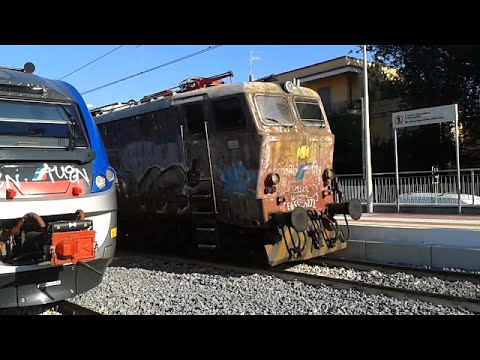 Un Invio storico (E 655 271 + carrozza FS Centoporte) - Scafa