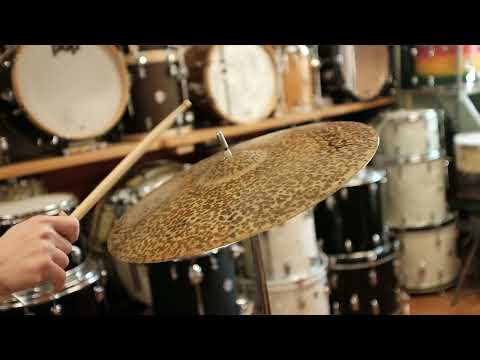 Istanbul Agop 18" Turk Crash 1323g image 3