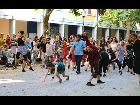 Atlas of Transitions - Cent pas presque