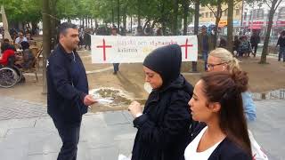 بشارت کلام خداوند انجمن مسیحیان ایرانی وافغانستانی 2017/08/25 Göteborg Brunnsparken