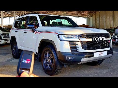 2022 Toyota Land Cruiser GR Sport (LC 300) (Launch Edition) | First Look & Review (4K)