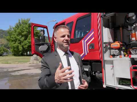 Vodeći proizvođač vatrogasnih vozila u regiji, SU-AD doo, isporučio vozilo Civilnoj zaštiti Zenica