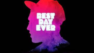 Life Ain&#39;t Easy - Mac Miller ( Best Day Ever)