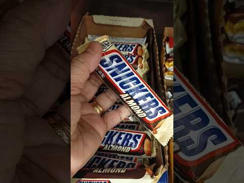 SATISFYING||BIG SNICKERS ALMOND #shorts #chocolate #trending #satisfying